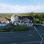Ξενοδοχείο Haus Roedgen