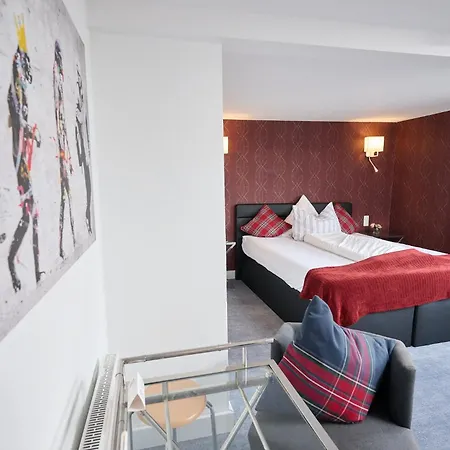 Haus Roedgen Otel 3*