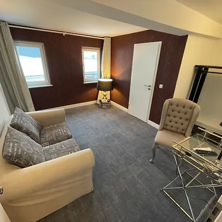 Haus Roedgen فندق Wilnsdorf