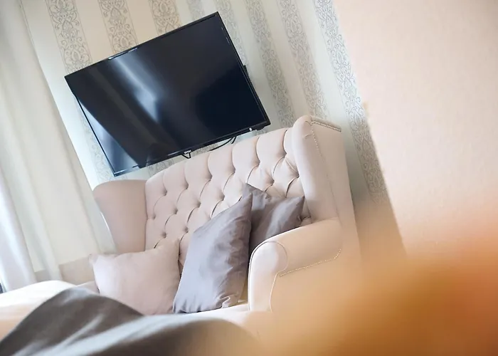 Hotell Haus Roedgen 3*